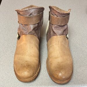 A.S.98 Tan and Brown Ankle Boots Size 39